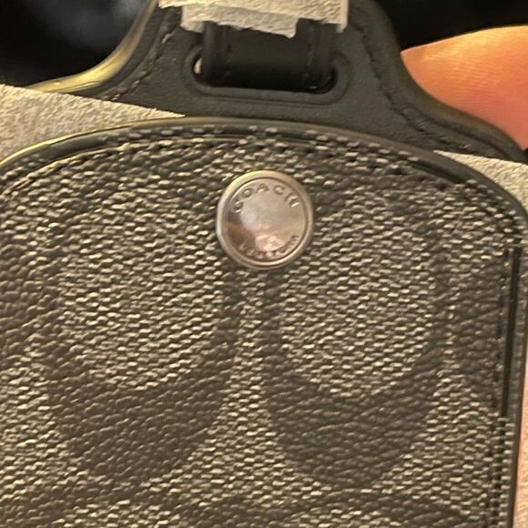 Coach Signature jacquard c’s luggage tag black/charcoal - Picture 5 of 5